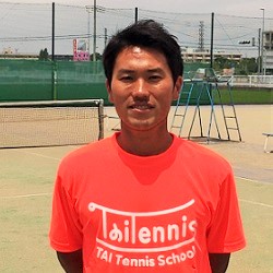 長久保コーチ