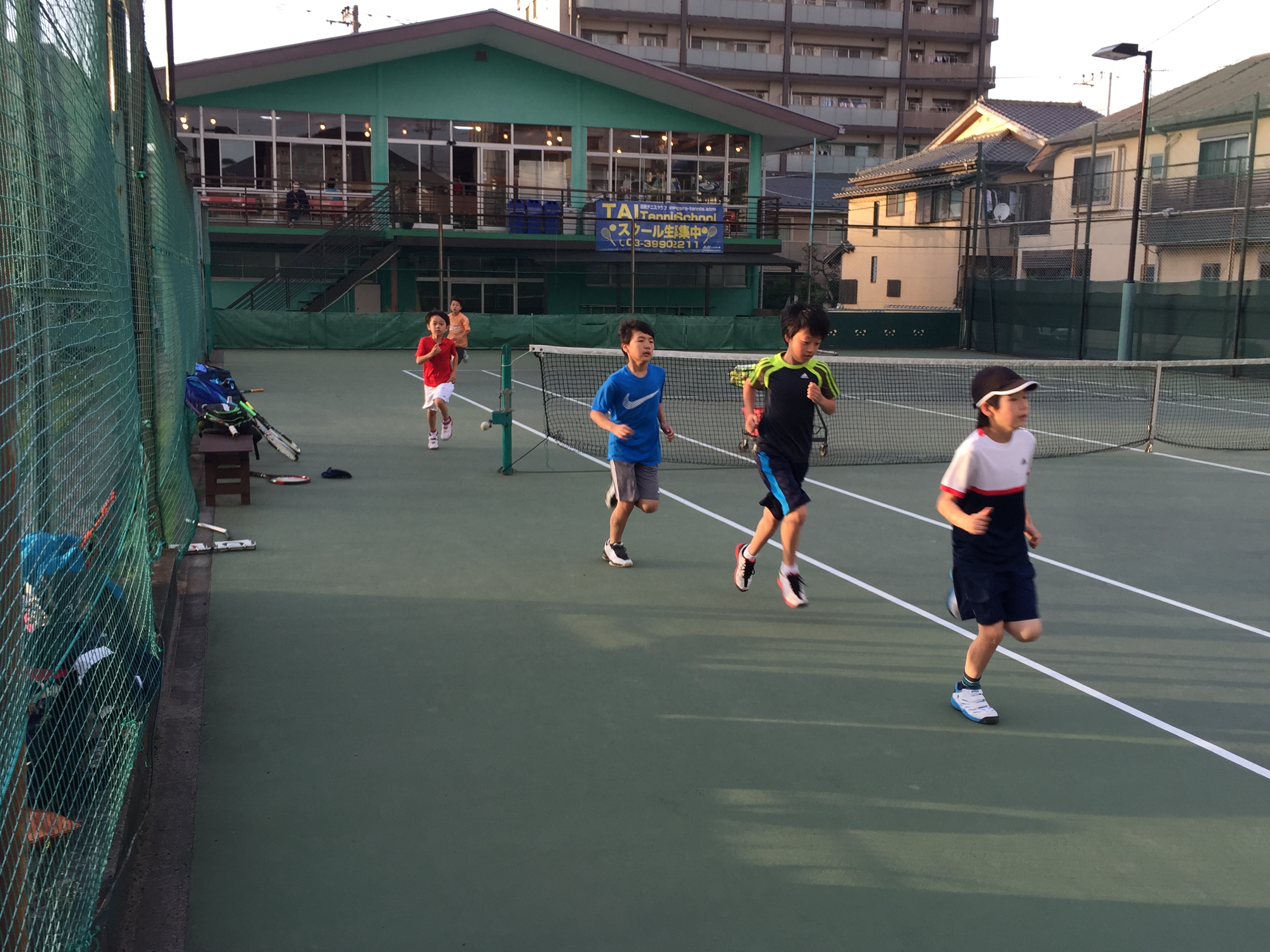 選手育成 Tai Tennis School Taiテニススクール